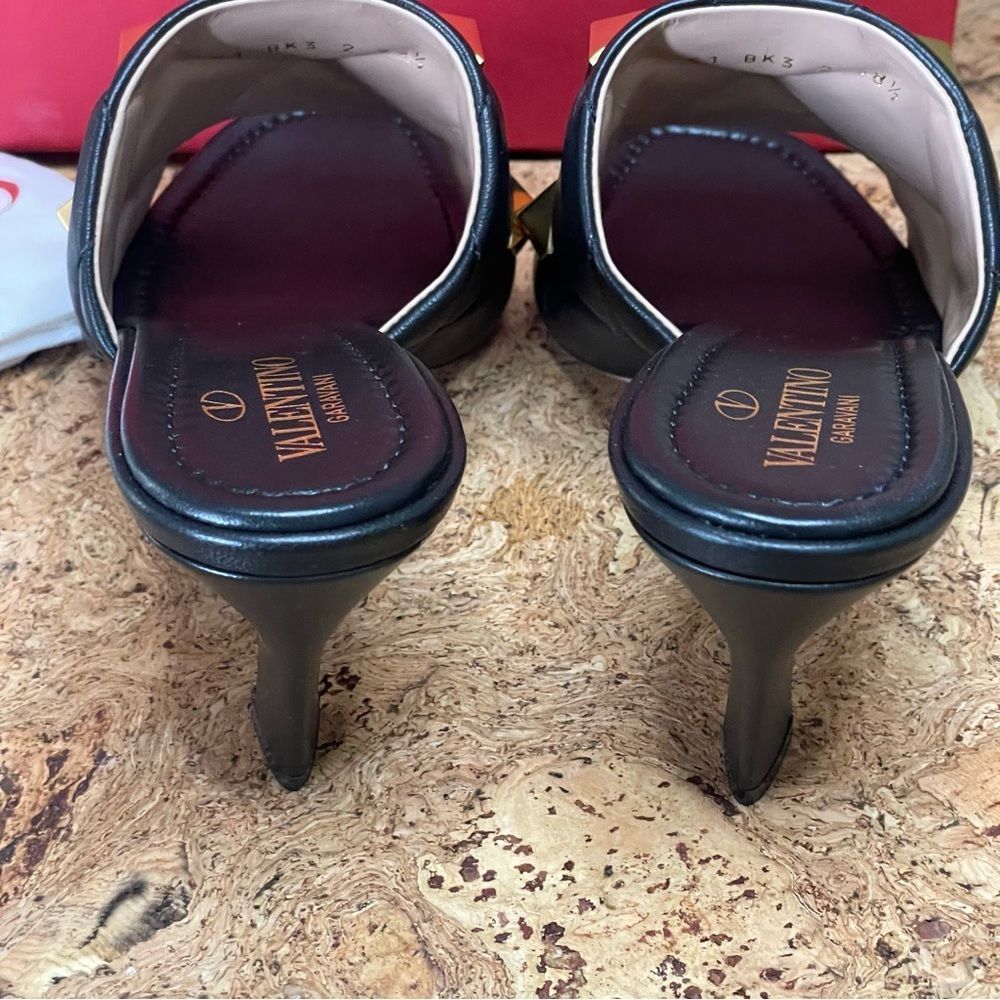SOLD!!!!VALENTINO GARAVANI Slide Sandal EU 38.5 FREE AUTHENTIC - Picture 13 of 16